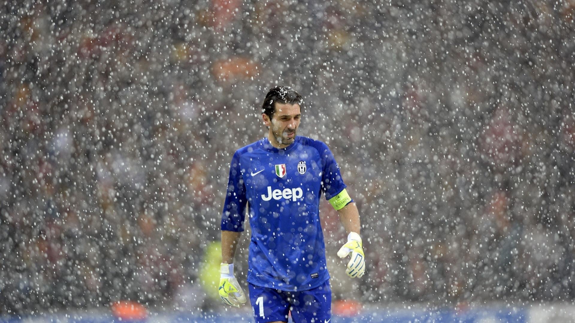 Kaiyun APP-最动人的“球队团魂”瞬间：合作成就奇迹，团队球员