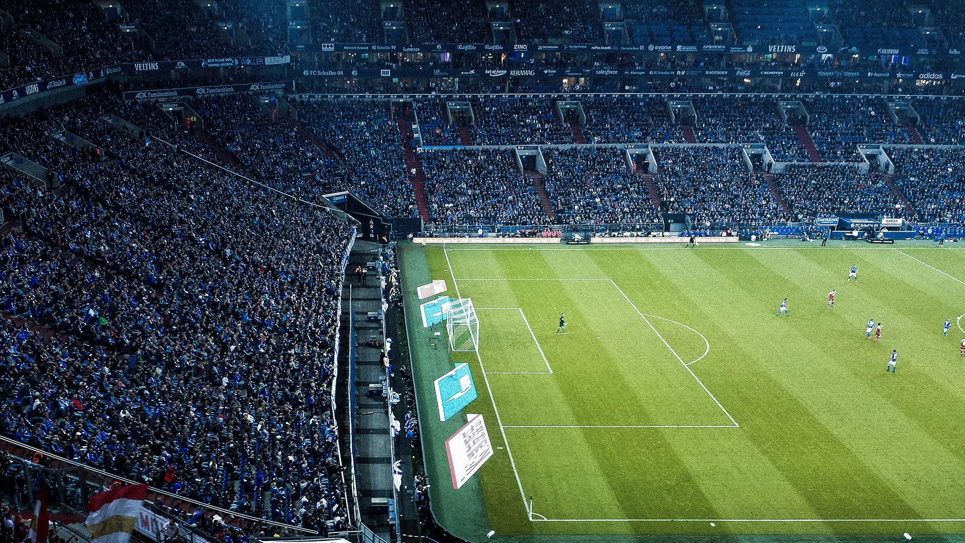 尤文图斯主场逆转多特蒙德，步入四强！，尤文图斯多达8人可能离队